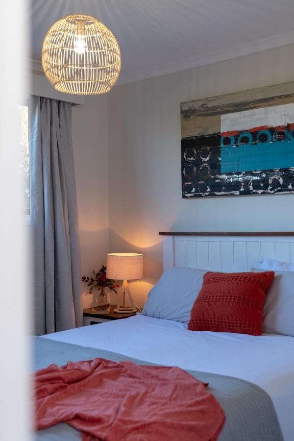 Tully Cottage B&B Сейнт Хелънс Екстериор снимка